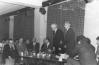 1983-4_Встреча в общежититии_стоят Иванченко и Гордеев сидят ЯН Вольфинзон.jpg